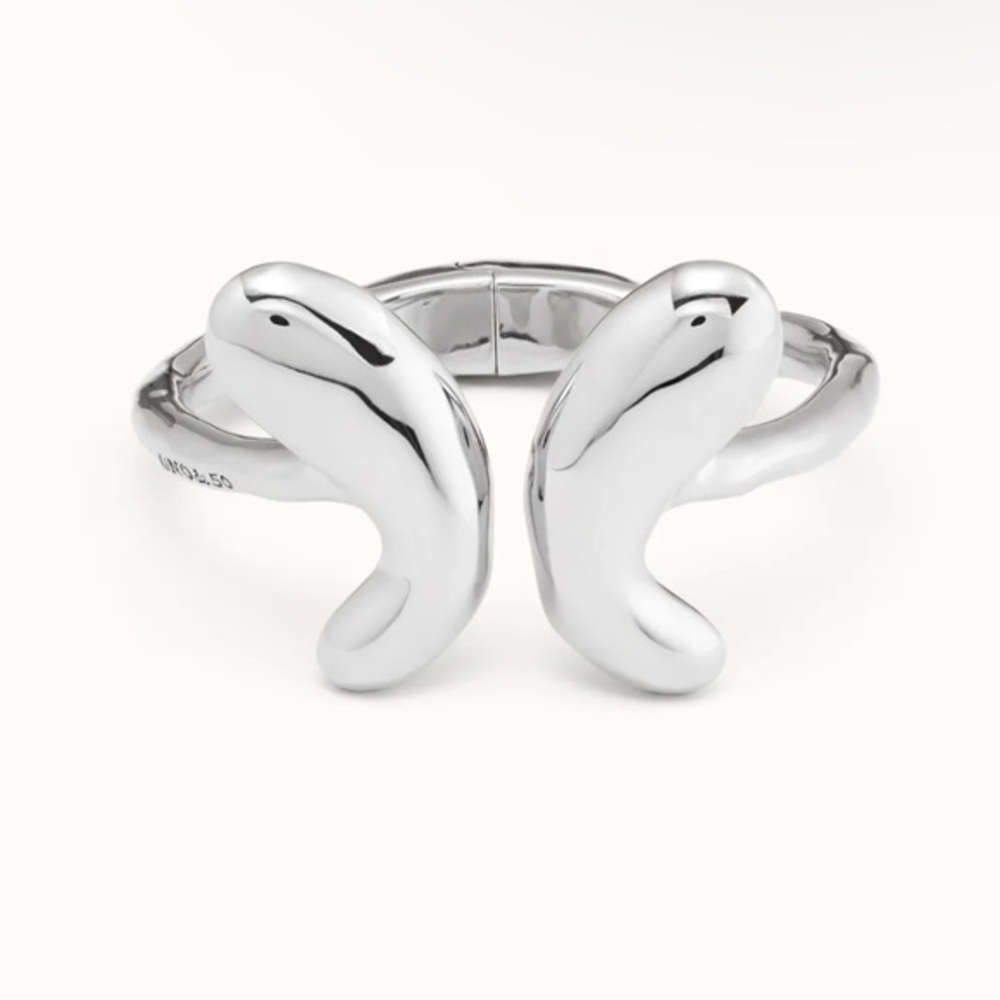 Sterling silver-plated link shaped bangle bracelet with sized butterfly …